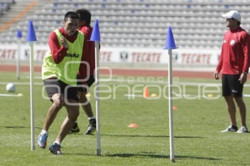 ENTRENAMIENTO LOBOS BUAP