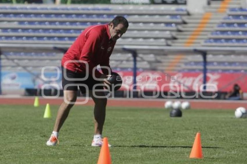 ENTRENAMIENTO LOBOS BUAP