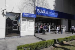 ASALTO EN SUCURSAL BANCOMER