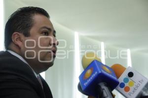 MARLON SANTILLAN . TEC MONTERREY