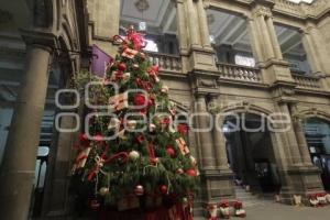 NAVIDAD EN EL PALACIO MUNICIPAL