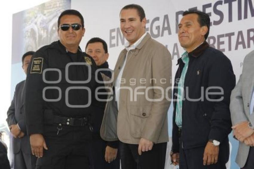 ENTREGA DE ESTÍMULOS Y EQUIPAMIENTO SSP