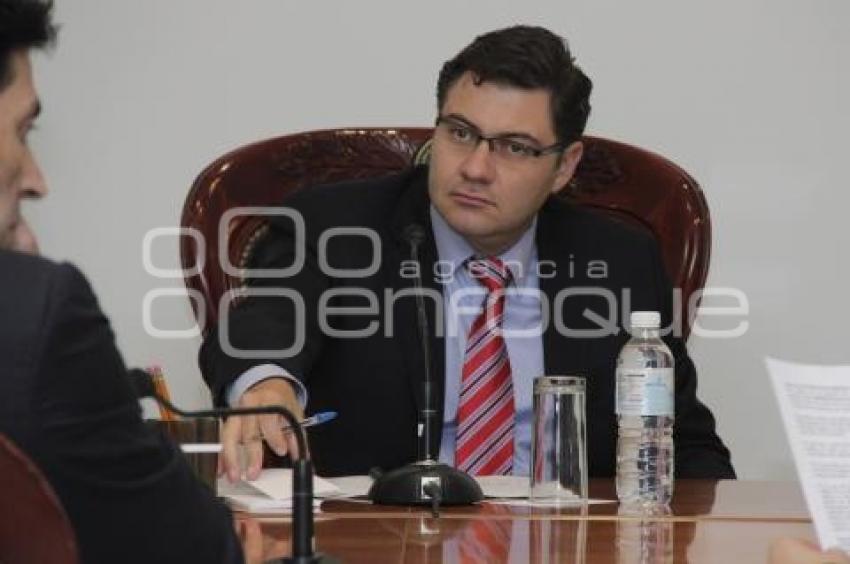 SESIÓN TRIBUNAL ELECTORAL EN NUEVAS INSTALACIONES