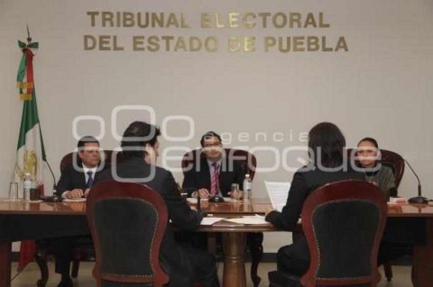 SESIÓN TRIBUNAL ELECTORAL EN NUEVAS INSTALACIONES