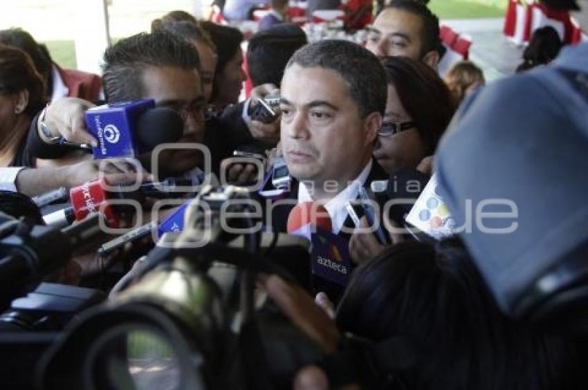ARMANDO GUERRERO . IEE