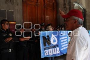 MARCHAN CONTRA LEY DEL AGUA