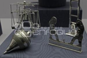 MUSEO AMPARO . ARTIFICIOS - PLATA Y DISEÑO EN MÉXICO