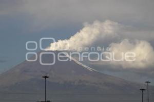 FUMAROLA VOLCÁN POPOCATÉPETL