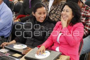 RMV. ENTREGA DE COMPUTADORAS A DOCENTES