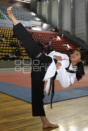 SELECTIVO DE TAEKWONDO OLIMPIADA JUVENIL 2014