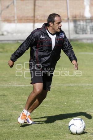 ENTRENAMIENTO DOMINICAL LOBOS BUAP