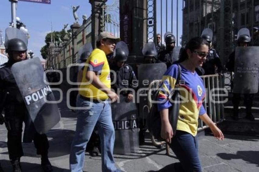 MANIFESTACIÓN CONTRA LA REFORMA ENERGÉTICA