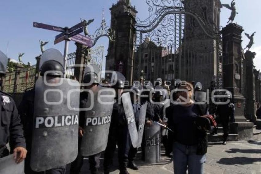 MANIFESTACIÓN CONTRA LA REFORMA ENERGÉTICA