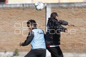 ENTRENAMIENTO DOMINICAL LOBOS BUAP