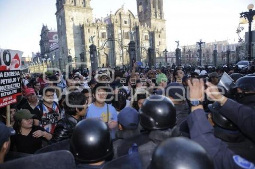 MANIFESTACIÓN CONTRA LA REFORMA ENERGÉTICA