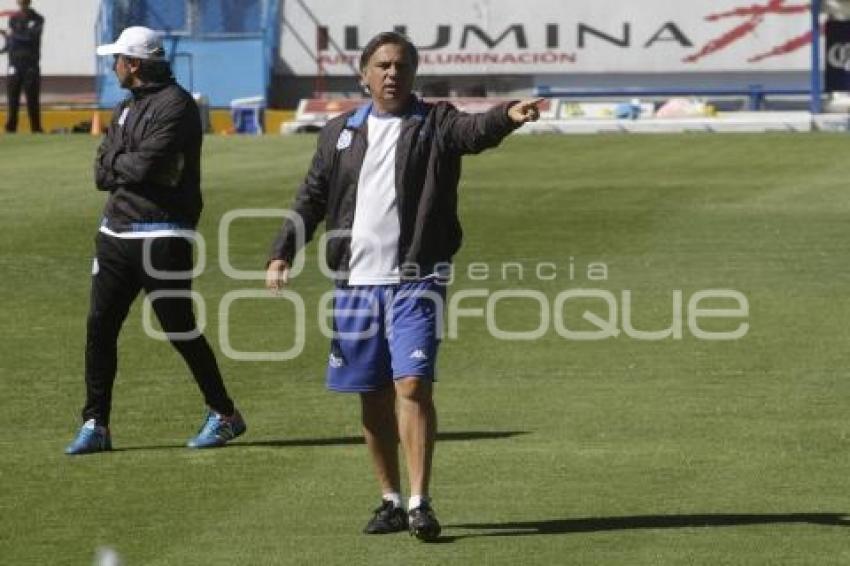 ENTRENAMIENTO PUEBLA DE LA FRANJA