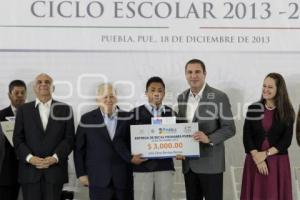 ENTREGA DE BECAS PRONABES