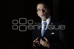 SENADOR JAVIER LOZANO ALARCÓN