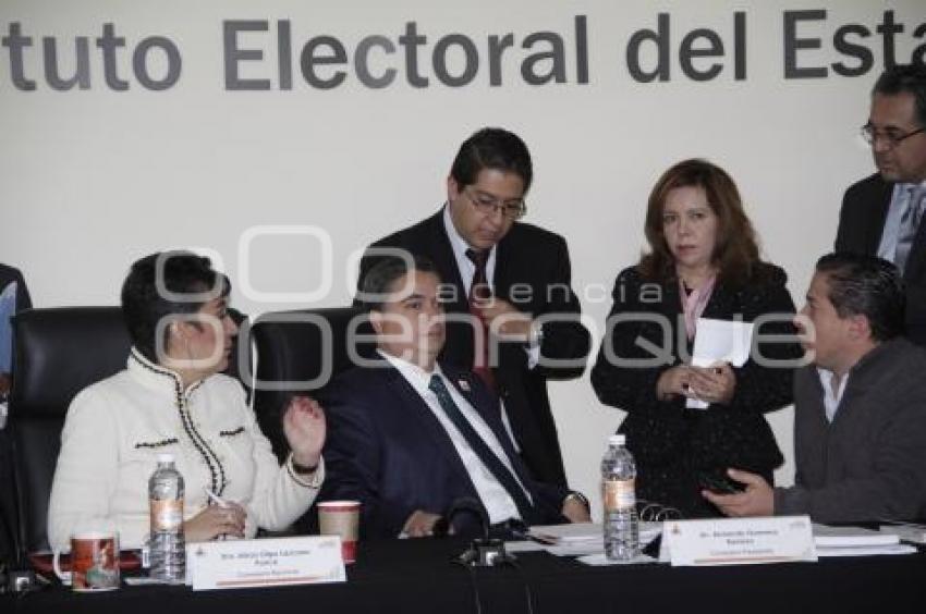 SESIÓN IEE