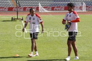 ENTENAMIENTO LOBOS BUAP