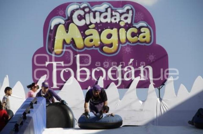 TOBOGÁN CIUDAD MÁGICA