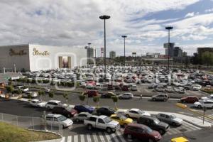 AFLUENCIA VEHÍCULAR. ZONAS COMERCIALES