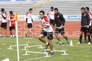 ENTRENAMIENTO LOBOS BUAP
