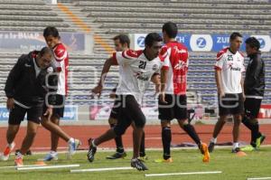 ENTRENAMIENTO LOBOS BUAP