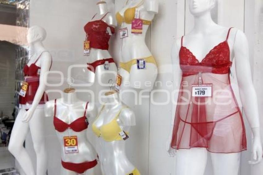 ROPA INTERIOR ROJA Y AMARILLA. FIN DE AÑO