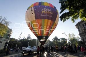 LANZAN CARTAS A LOS REYES EN GLOBO AEROSTÁTICO