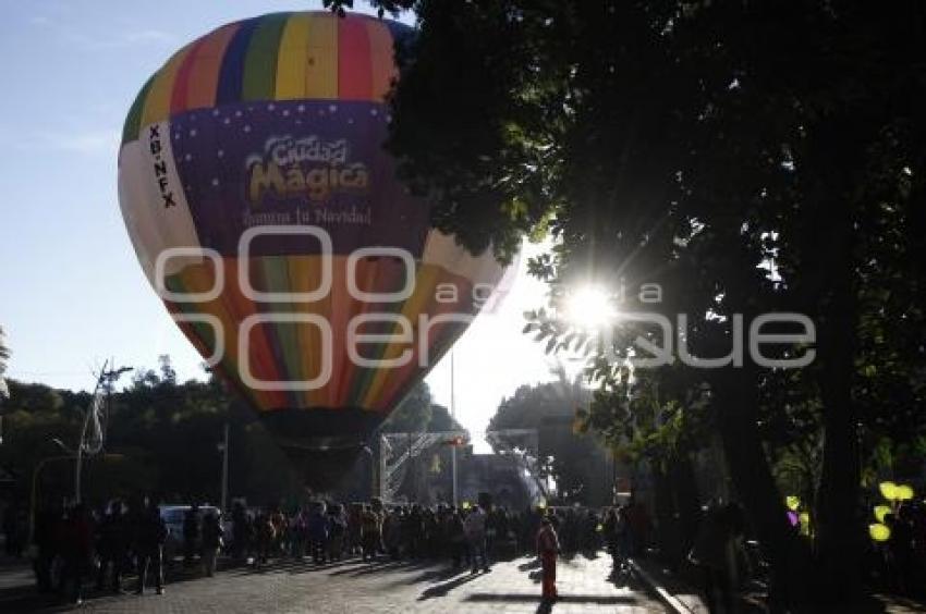 LANZAN CARTAS A LOS REYES EN GLOBO AEROSTÁTICO