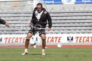ENTRENAMIENTO LOBOS BUAP
