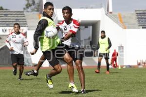 ENTRENAMIENTO LOBOS BUAP