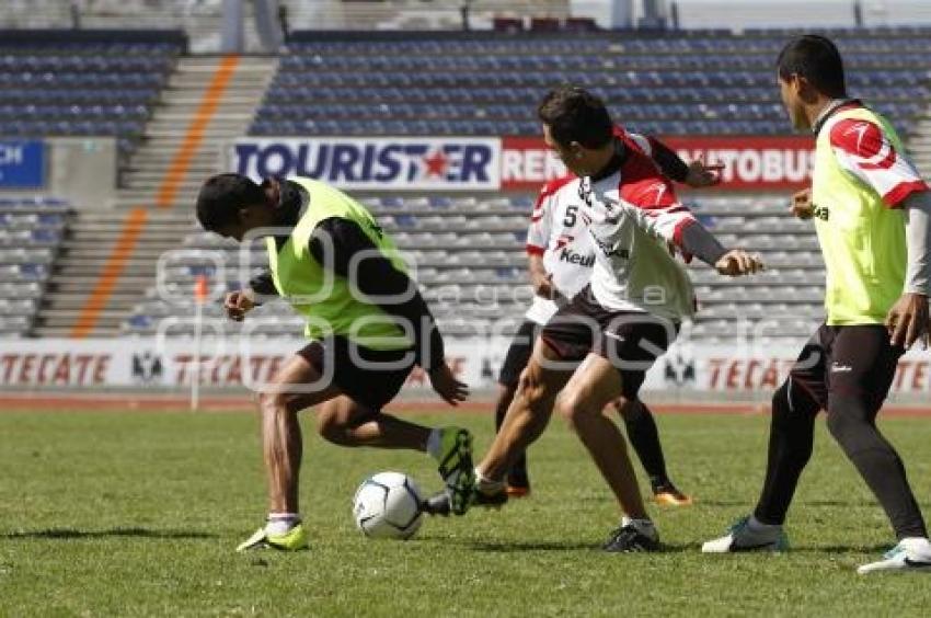 ENTRENAMIENTO LOBOS BUAP
