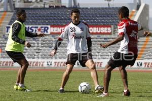 ENTRENAMIENTO LOBOS BUAP