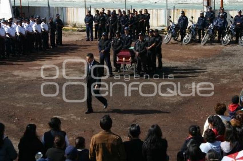 HOMENAJE PÓSTUMO A POLICÍA MUERTO EN TEXMELUCAN