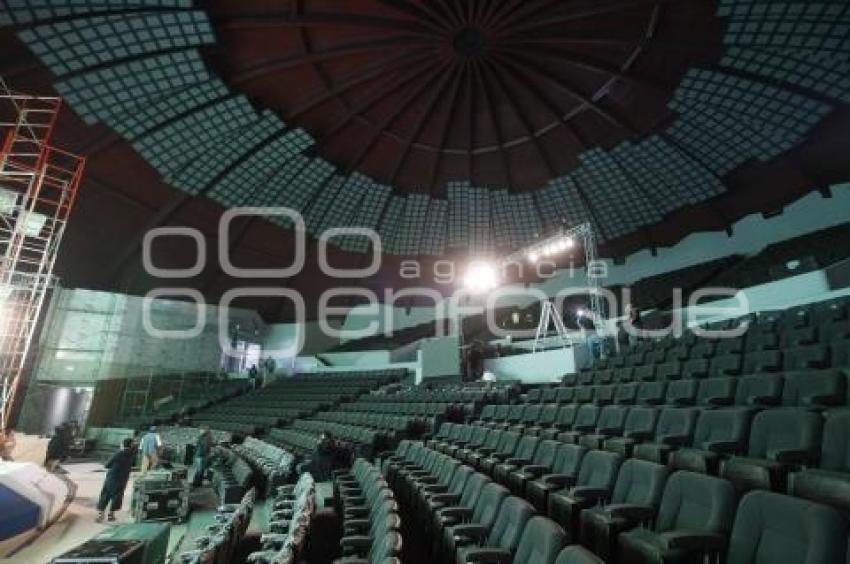 AUDITORIO DE LA REFORMA . TERCER INFORME DE GOBIERNO