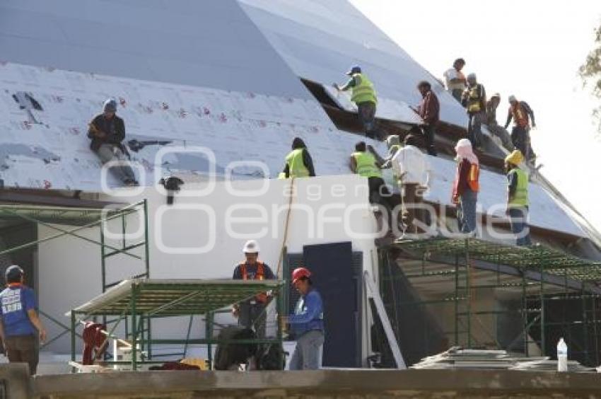 AUDITORIO DE LA REFORMA . TERCER INFORME DE GOBIERNO