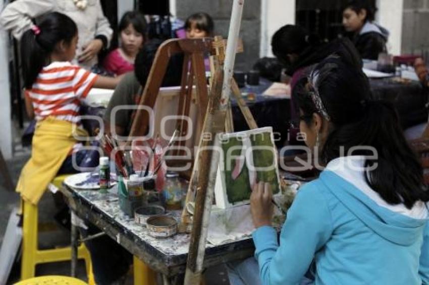 CLASES DE PINTURA EN EL BARRIO DEL ARTISTA
