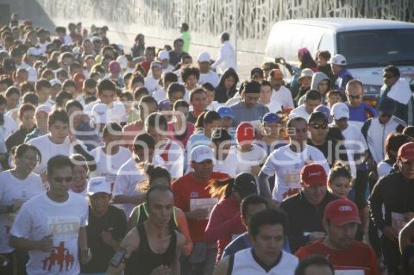 CARRERA EN PRO DE NIÑOS CON CÁNCER