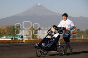 CARRERA EN PRO DE NIÑOS CON CÁNCER