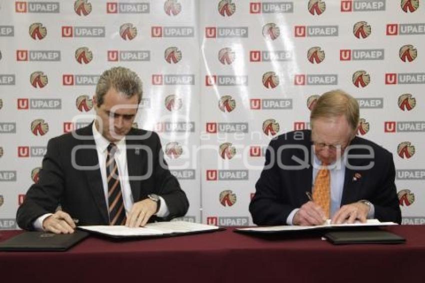 FIRMAN CONVENIO UPAEP Y OSU