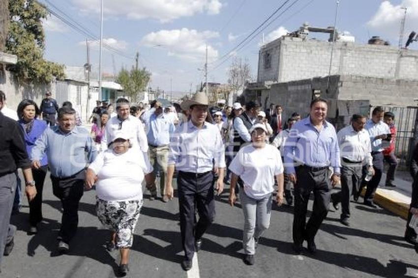 PAVIMENTACIÓN CALLES COLONIA CONSTITUCIÓN MEXICANA