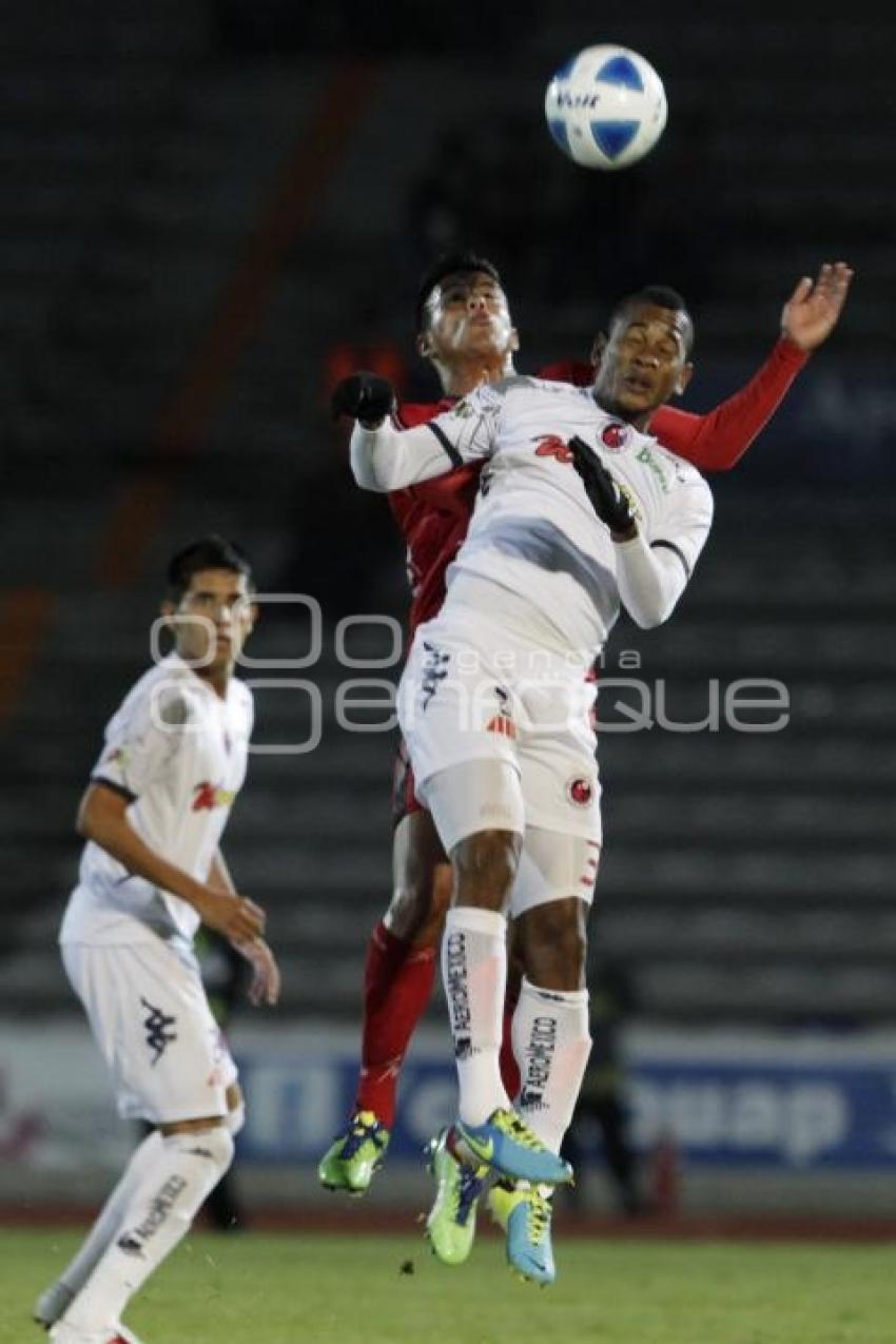 FUTBOL . LOBOS VS TIBURONES