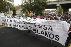 MANIFESTACIÓN RECTA A CHOLULA . TERCER INFORME DE GOBIERNO