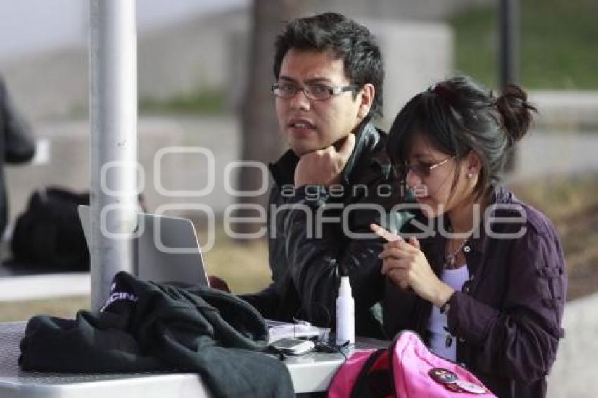 CU BUAP. UNIVERSITARIOS