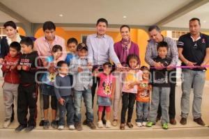 INAUGURA ALCALDE OBRAS EN XONACATEPEC