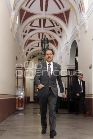 ALFONSO ESPARZA PRESENTA INFORME DE CIEN DÍAS