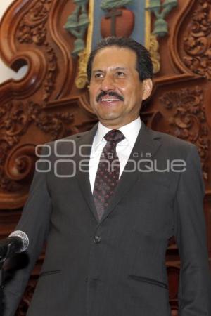 ALFONSO ESPARZA PRESENTA INFORME DE CIEN DÍAS