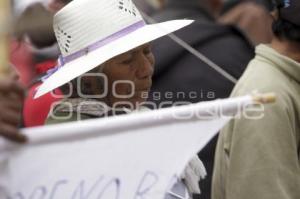 MANIFESTACIÓN EN SEMARNAT CONTRA EL GASODUCTO